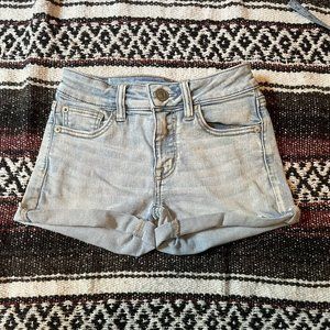 American Eagle Low Rise Light Wash Shorts Sz 0